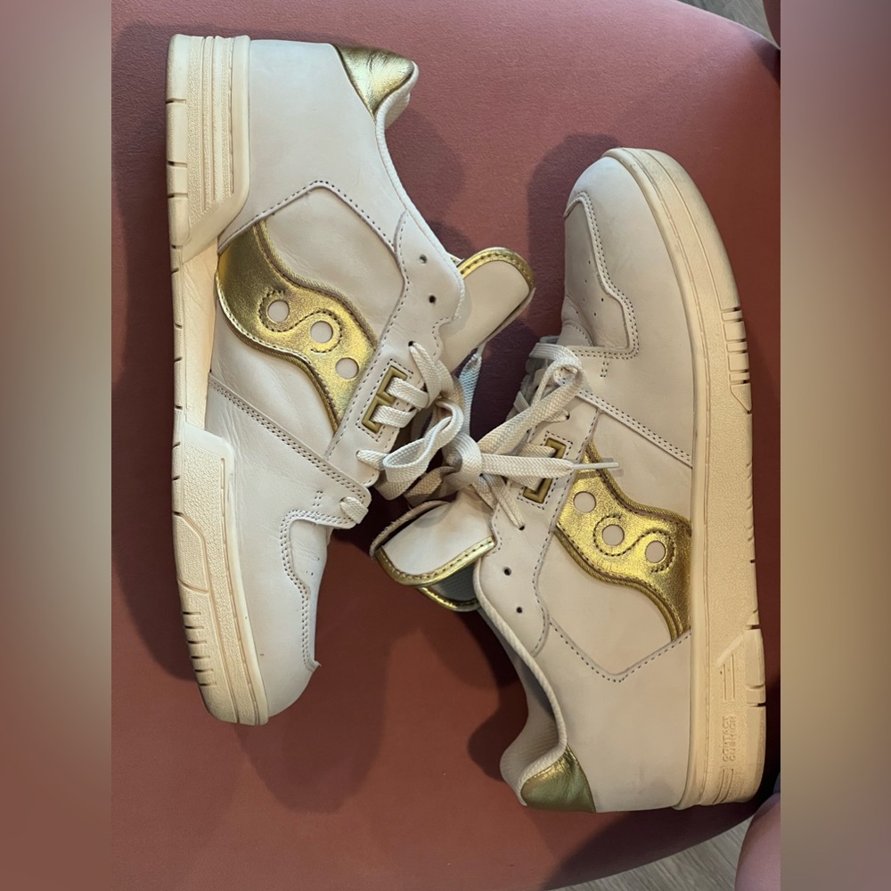SAUCONY X HOMMEWRK SPOT-BILT™ SONIC LOW